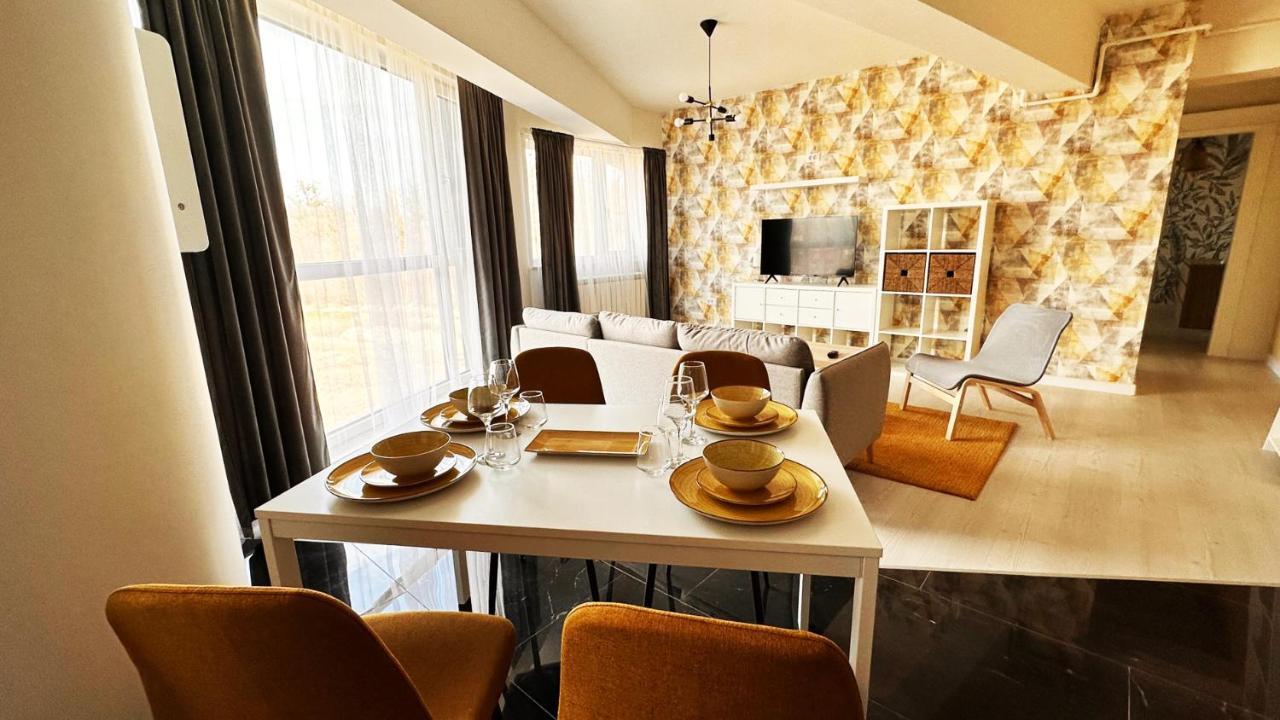 יאשי Cubrio Apartments Venetia מראה חיצוני תמונה