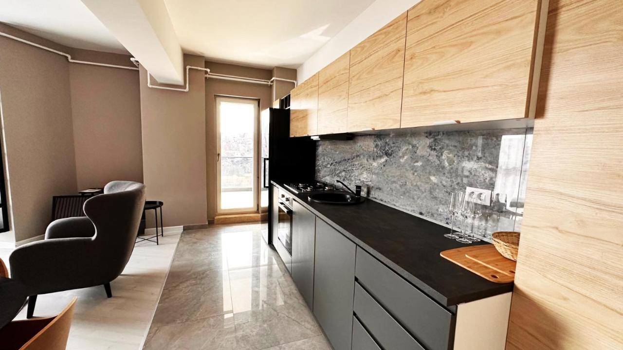 יאשי Cubrio Apartments Venetia מראה חיצוני תמונה